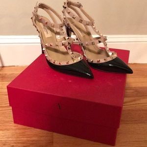 Rockstud Valentino Black